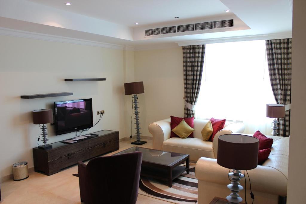 Mathema Premium Aparthotel Doha Bilik gambar