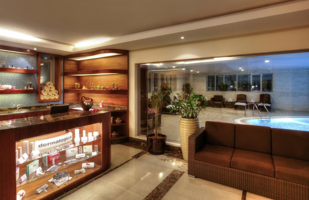 Mathema Premium Aparthotel Doha Luaran gambar